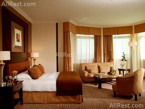 Al Murooj Rotana Suites 9